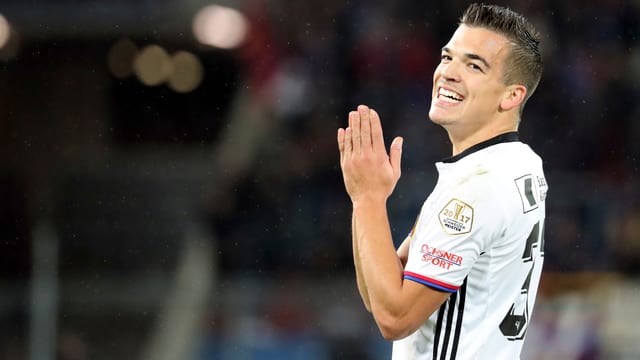 Kevin Bua. Kevin Bua.