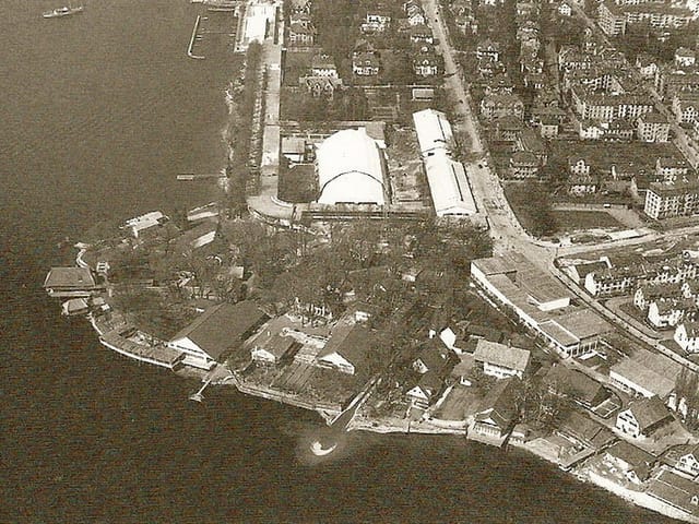 Luftaufnahme des Dörflis an der Landi 1939 Luftaufnahme des Dörflis an der Landi 1939