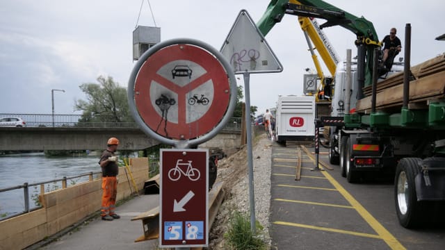 Bauarbeiten an einer Brücke Bauarbeiten an einer Brücke