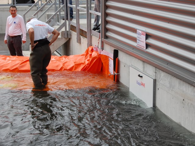 Bern Freiburg Wallis - Simuliertes Hochwasser für mehr Sicherheit