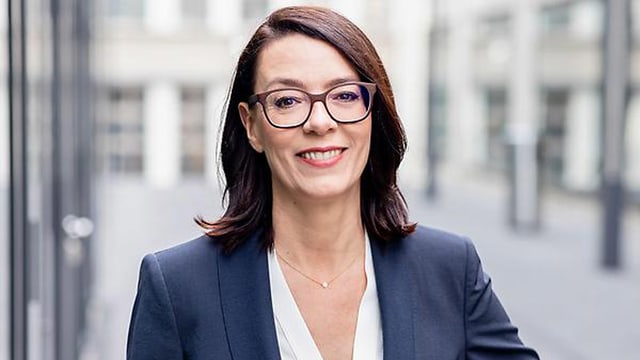 Portrait von Frau. Portrait von Frau.