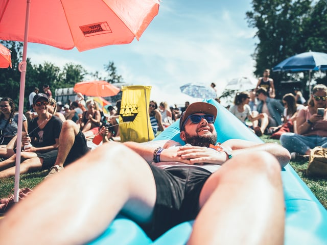 Festivalbesucher Festivalbesucher