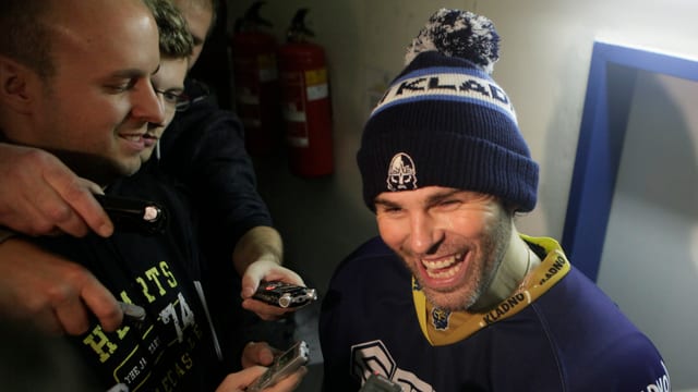 Dallas-Altstar Jaromir Jagr freut sich wie die anderen Profis auf den NHL-Saisonstart. Dallas-Altstar Jaromir Jagr freut sich wie die anderen Profis auf den NHL-Saisonstart.