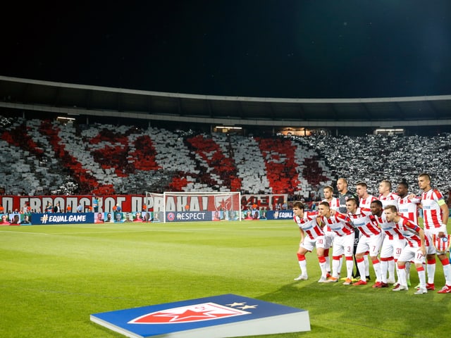 Roter Stern Belgrad-Mannschaft und Stadion Roter Stern Belgrad-Mannschaft und Stadion