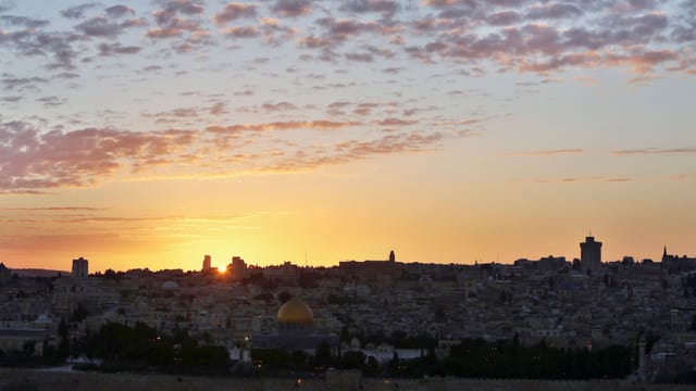 Blick auf Jerusalem: Israel plant den Bau von weiteren 1600 Wohnungen auf einem Hügel südöstlich der Stadt. Blick auf Jerusalem: Israel plant den Bau von weiteren 1600 Wohnungen auf einem Hügel südöstlich der Stadt.