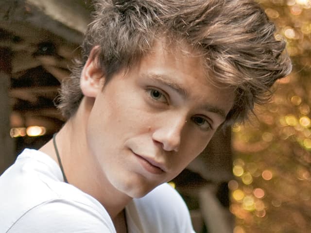 Bastian Baker