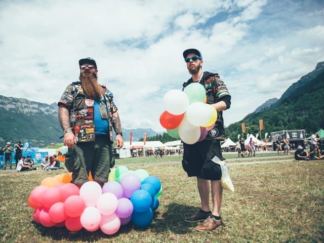 Openair St.Gallen: Viele viele bunte Ballone.