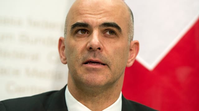 In der Schweiz sollen alle medizinisch gut versorgt werden. Dafür brauchen Hausärzte eine bessere Position. (keystone) In der Schweiz sollen alle medizinisch gut versorgt werden. Dafür brauchen Hausärzte eine bessere Position. (keystone)