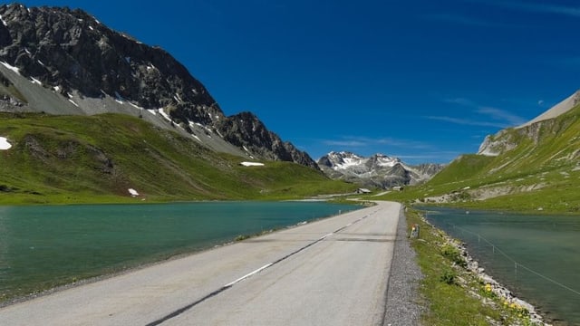 Passstrasse. Passstrasse.