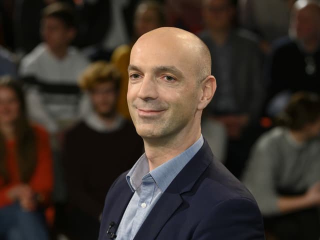 Virologe Prof. Jonas Schmidt-Chanasit Virologe Prof. Jonas Schmidt-Chanasit