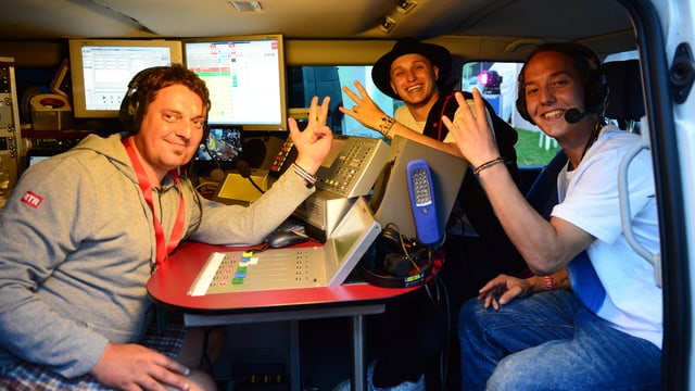 Giganto e Mattiu en visita tar Sergio Guetg. Giganto e Mattiu en visita tar Sergio Guetg.