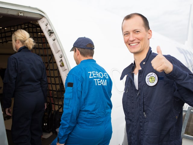 Michael Weinmann kurz bevor er in den Airbus steigt.