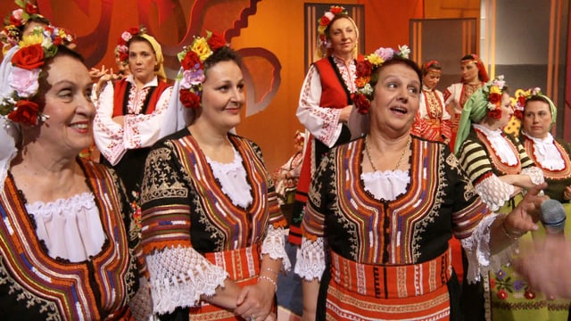 Video «Balkan Melodie - Seelenwärmende Klänge aus dem wilden Osten» abspielen Video «Balkan Melodie - Seelenwärmende Klänge aus dem wilden Osten» abspielen