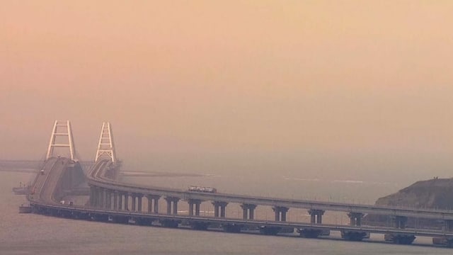 Brücke Brücke