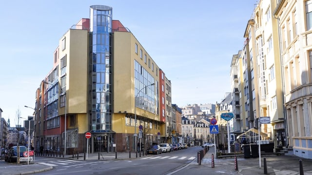 Totale auf ein Gebäude. Totale auf ein Gebäude.