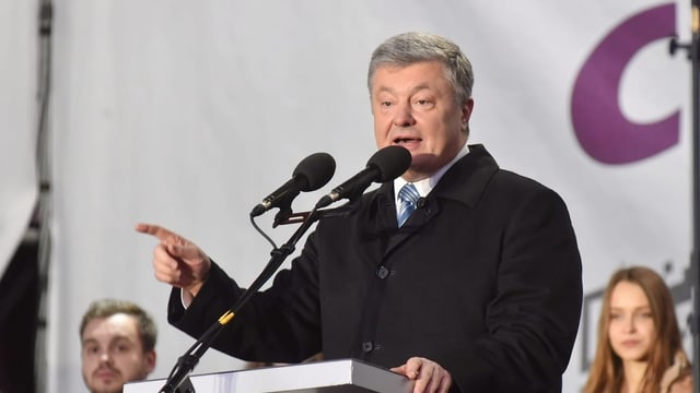 Poroschenko bei einer Rede. Poroschenko bei einer Rede.