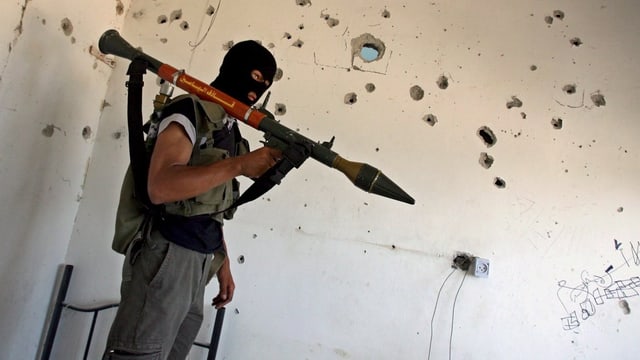 Porträt von einem Hamas-Kämpfer. Porträt von einem Hamas-Kämpfer.