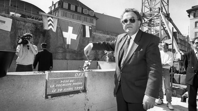 Otto Stich bei der Baustelle Otto Stich bei der Baustelle