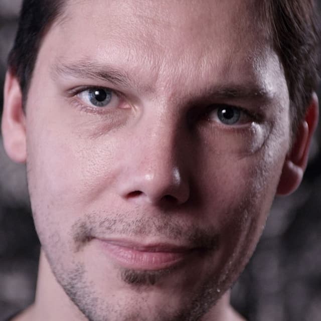 Zwei Augen, eine Nase, zwei Ohren Zwei Augen, eine Nase, zwei Ohren