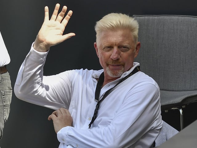 Boris Becker winkt in die Menge Boris Becker winkt in die Menge