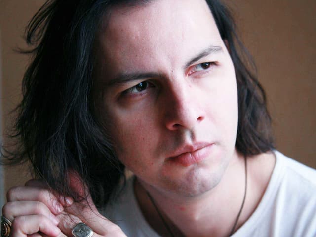 Ein Porträt des griechischen Dirigenten Teodor Currentzis. Ein Porträt des griechischen Dirigenten Teodor Currentzis.
