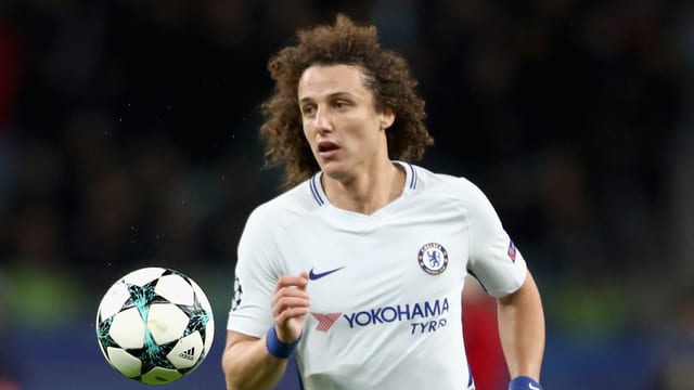Daviz Luiz im Einsatz für Chelsea. Daviz Luiz im Einsatz für Chelsea.