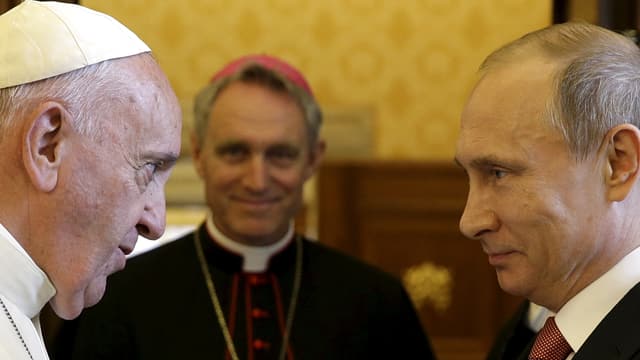 Papst Franziskus zusammen mit Wladimir Putin. Papst Franziskus zusammen mit Wladimir Putin.