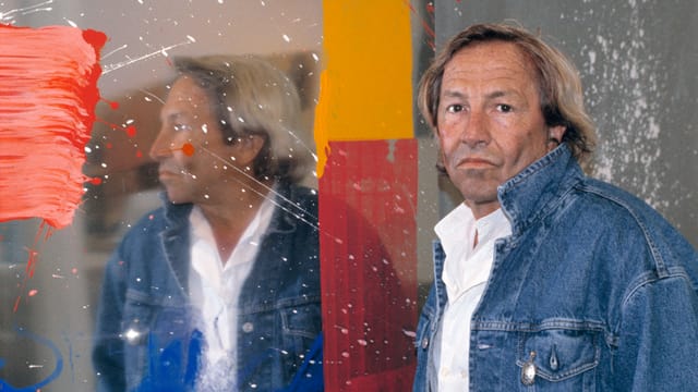 Der US-amerikanische Künstler Robert Rauschenberg vor einem seiner Werke in seiner Ausstellung Works in der Galerie Jamileh Weber, Zürich, 7. Juni 1991. Der US-amerikanische Künstler Robert Rauschenberg vor einem seiner Werke in seiner Ausstellung Works in der Galerie Jamileh Weber, Zürich, 7. Juni 1991.