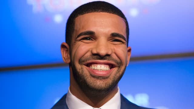 Veröffentlicht auch Playlists — Der Kanadische Rapper Drake Veröffentlicht auch Playlists — Der Kanadische Rapper Drake
