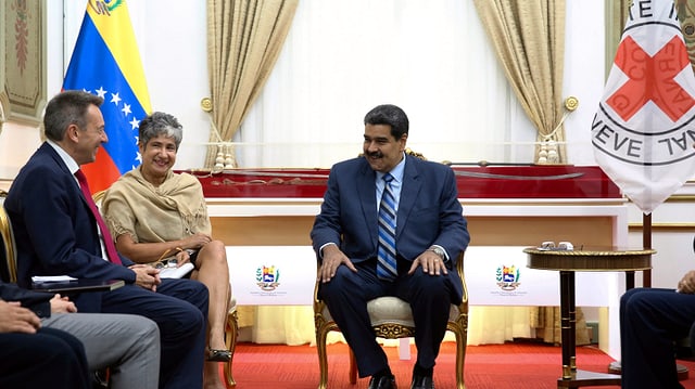 Nicolás Maduro mit IKRK-Präsident Peter Maurer Nicolás Maduro mit IKRK-Präsident Peter Maurer