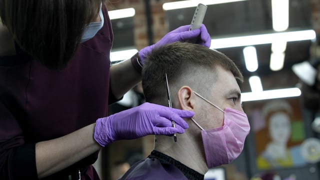 Friseurin in Moskau Friseurin in Moskau
