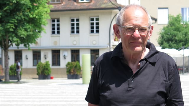 Porträt von Simon Kuert. Porträt von Simon Kuert.