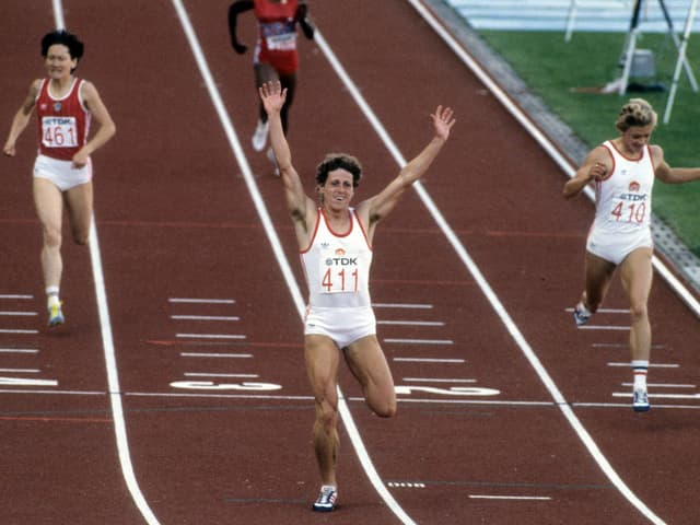 Jarmila Kratochvilova. Jarmila Kratochvilova.
