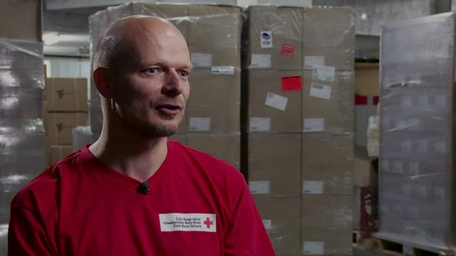 Thomas Büler, Logistiker beim Schweizerischen Roten Kreuz Thomas Büler, Logistiker beim Schweizerischen Roten Kreuz