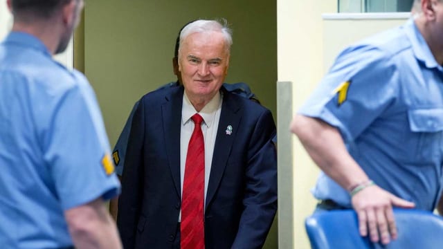 Der bosnisch-serbische Ex-General Ratko Mladic. Der bosnisch-serbische Ex-General Ratko Mladic.