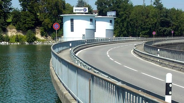 ein Staudamm ein Staudamm