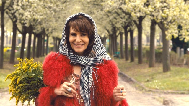 Fanny Ardant in Lola Pater. Fanny Ardant in Lola Pater.