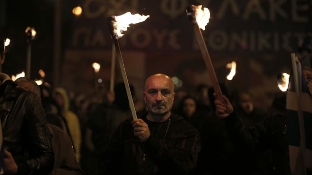 Anhänger der «Goldenen Morgenröte» 2015 in Athen Anhänger der «Goldenen Morgenröte» 2015 in Athen