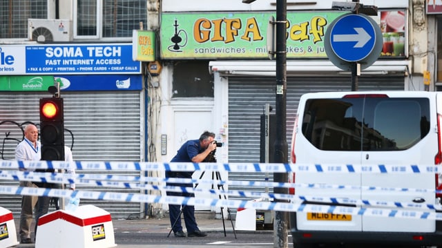 Polizeiabsperrung in London. Polizeiabsperrung in London.