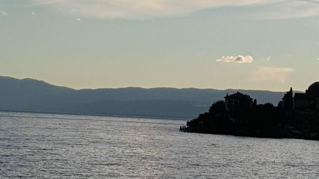 Blick von Rivaz/VD über den Genfersee. Blick von Rivaz/VD über den Genfersee.