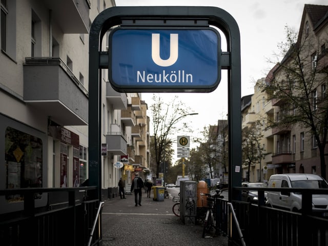 U-Bahn-Station in Berlin-Neukölln U-Bahn-Station in Berlin-Neukölln