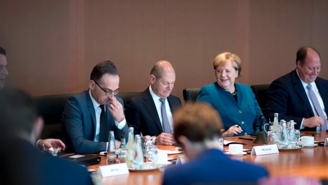 Groko-Halbzeitbilanz. Groko-Halbzeitbilanz.