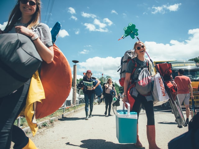 Besucher am OpenAir St.Gallen
