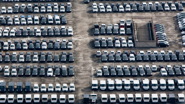 Neue Autos Neue Autos