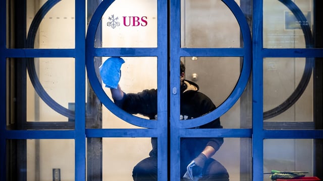 Archiv: 14.4 Millionen für UBS-Chef Ermotti – übertrieben oder angemessen?