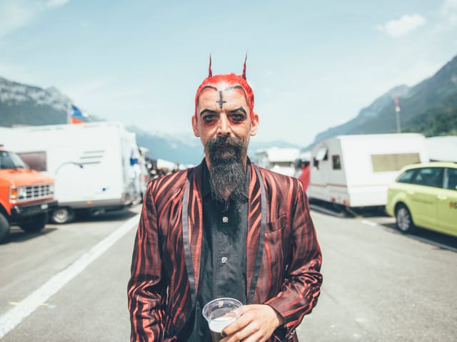 Festivalbesucher mit speziellem Style
