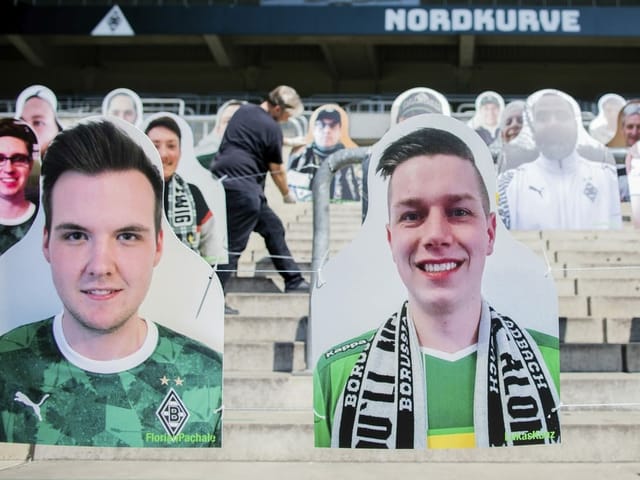 Pappkameraden in Gladbach