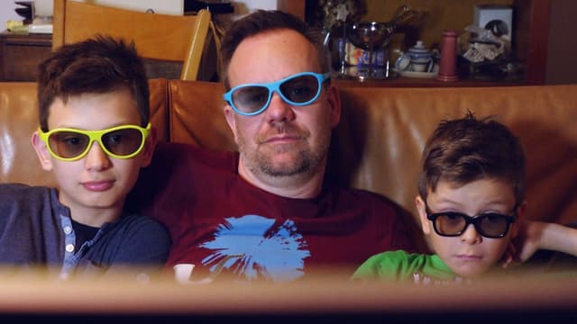 Video «Alleinerziehende Väter - ihr Kampf um Anerkennung» abspielen Video «Alleinerziehende Väter - ihr Kampf um Anerkennung» abspielen