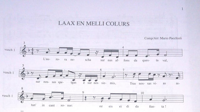 La nova chanzun "Laax en melli colurs", cumponida da Mario Pacchioli. La nova chanzun "Laax en melli colurs", cumponida da Mario Pacchioli.