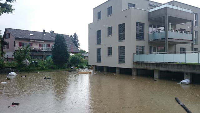 Keller und Garagen unter Wasser Keller und Garagen unter Wasser